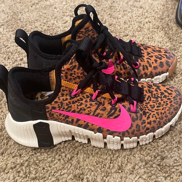 2020 Women’s Free Metcon 3 'Leopard Print' - Picture 1 of 4